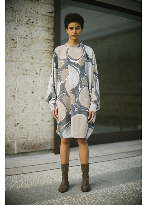 Shop Issey Miyake Online .